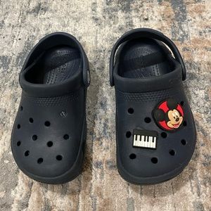 Navy Crocs Size 9